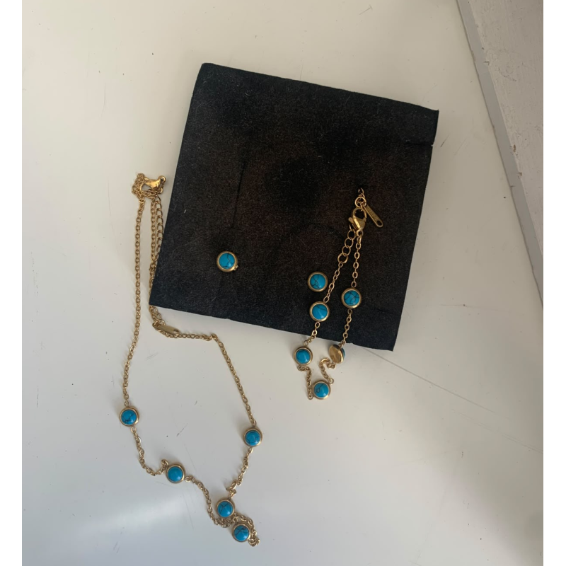 Conjunto de Colares e Brincos
